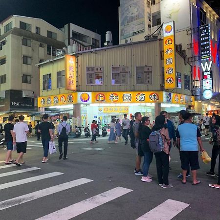 星霖之家 Apartment Taichung Exterior photo